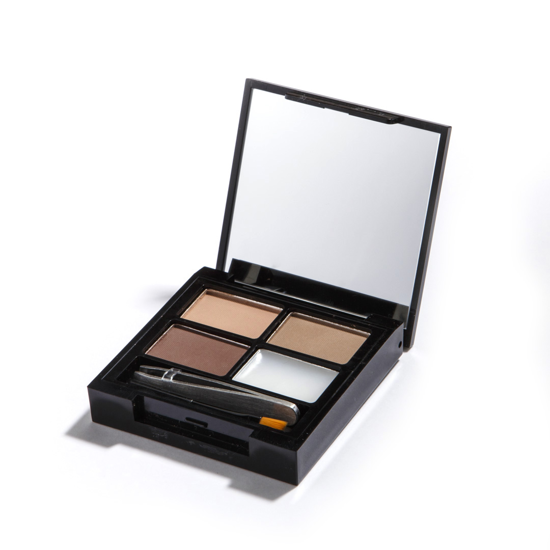 Makeup Revolution Набор для бровей Focus & Fix Eyebrow Shaping Kit, Light Medium, 4 гр14177 Makeup Revolution Набор для бровей Focus & Fix Eyebrow Shaping Kit, Light Medium, 4 гр14177Палетка включает в себя все необходимое для того, чтобы выполнить идеальный макияж бровей - 3 оттенка теней, фиксирующий форму воск, аппликатор для нанесения и пинцет.Тени легко смешиваются между собой, что позволяет добиться идеального попадания в естественный для вас оттенок.