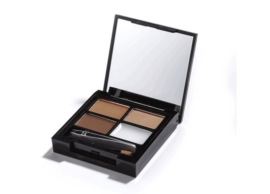 Makeup Revolution Набор для бровей Focus & Fix Eyebrow Shaping Kit, Medium Dark, 4 гр14184 Makeup Revolution Набор для бровей Focus & Fix Eyebrow Shaping Kit, Medium Dark, 4 гр14184Палетка включает в себя все необходимое для того, чтобы выполнить идеальный макияж бровей - 3 оттенка теней, фиксирующий форму воск, аппликатор для нанесения и пинцет.Тени легко смешиваются между собой, что позволяет добиться идеального попадания в естественный для вас оттенок.