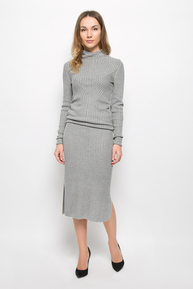 Юбка Tom Tailor Contemporary, цвет: серый. 5513364.00.75_2730. Размер 34 (40)5513364.00.75_2730 Юбка Tom Tailor Contemporary, цвет: серый. 5513364.00.75_2730. Размер 34 (40)5513364.00.75_2730Стильная юбка Tom Tailor Contemporary изготовлена из вискозы с добавлением полиамида. Юбка-карандаш с эластичным поясом дополнена двумя разрезами по бокам.