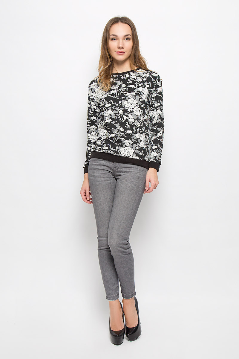 Джемпер женский Sela Collection, цвет: белый, черный. St-113/933-6485. Размер L (48)St-113/933-6485 Джемпер женский Sela Collection, цвет: белый, черный. St-113/933-6485. Размер L (48)St-113/933-6485Женский джемпер Sela Collection с круглым вырезом горловины и длинными рукавами изготовлен из полиэстера с добавлением хлопка и эластана.Джемпер оформлен контрастным цветочным узором.