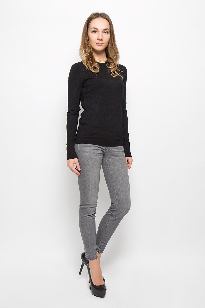 Джемпер женский Tom Tailor Contemporary, цвет: черный. 3021756.00.75_2999. Размер XL (50)3021756.00.75_2999 Джемпер женский Tom Tailor Contemporary, цвет: черный. 3021756.00.75_2999. Размер XL (50)3021756.00.75_2999Женский джемпер Tom Tailor Contemporary выполнен из вискозы с добавлением полиамида. Модель имеет круглый вырез горловины и длинные рукава. Вырез горловины, манжеты и низ изделия связаны резинкой. Манжеты декорированы пуговицами.