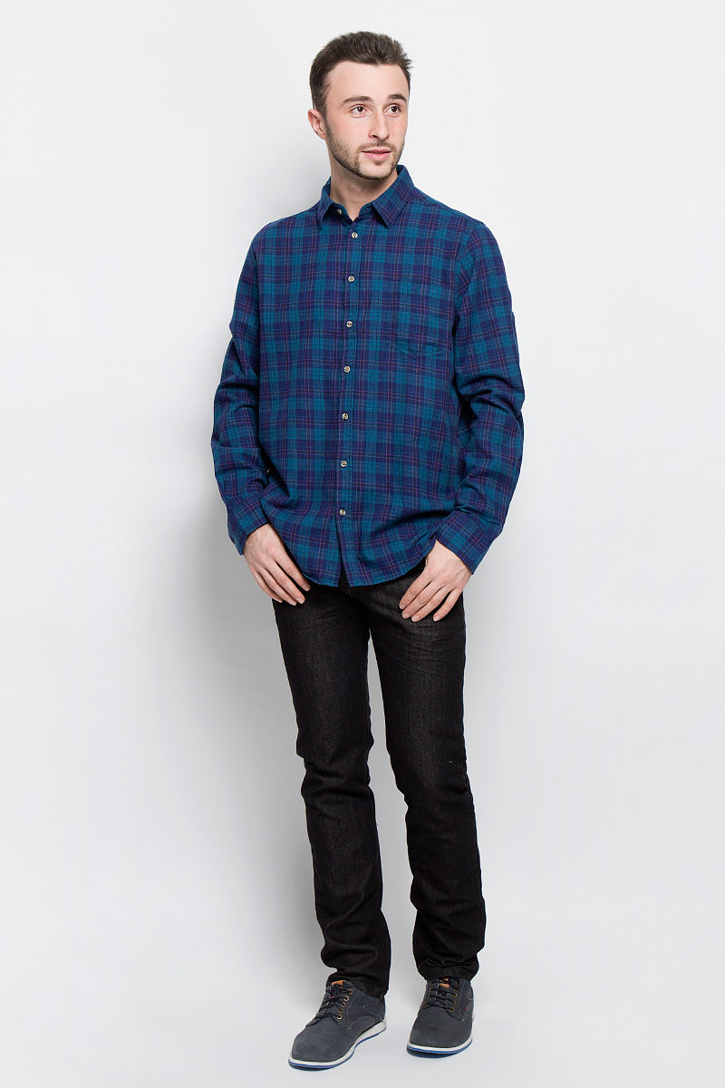 Рубашка мужская Sela Casual Wear, цвет: синий, бирюзовый. H-212/728-6436. Размер 42 (50)H-212/728-6436 Рубашка мужская Sela Casual Wear, цвет: синий, бирюзовый. H-212/728-6436. Размер 42 (50)H-212/728-6436Мужская рубашка Sela Casual Wear выполнена из натурального хлопка. Рубашкас длинными рукавами и отложным воротником застегивается на пуговицы спереди. Манжеты рукавов также застегиваются на пуговицы. Рубашка оформлена принтом в клетку. На груди расположен накладной карман.