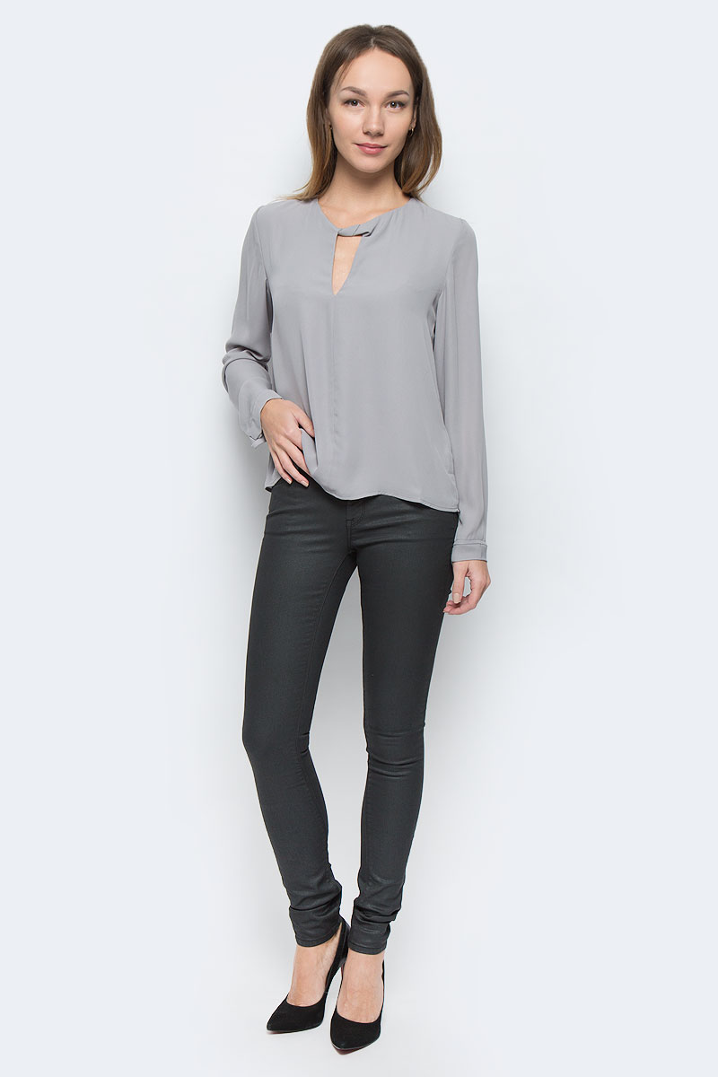 Джинсы женские Mexx, цвет: графитовый. MX3026769_WM_DNM_010. Размер 25-32 (40/42-32)MX3026769_WM_DNM_010 Джинсы женские Mexx, цвет: графитовый. MX3026769_WM_DNM_010. Размер 25-32 (40/42-32)MX3026769_WM_DNM_010Женские джинсы Mexx выполнены из хлопка с добавлением полиэстера и эластана.Джинсы-скинни застегиваются на пуговицу по поясу и имеют ширинку на застежке-молнии, также имеются шлевки для ремня. Спереди модель дополнена двумя втачными карманами и одним накладным кармашком, а сзади - двумя накладными карманами.