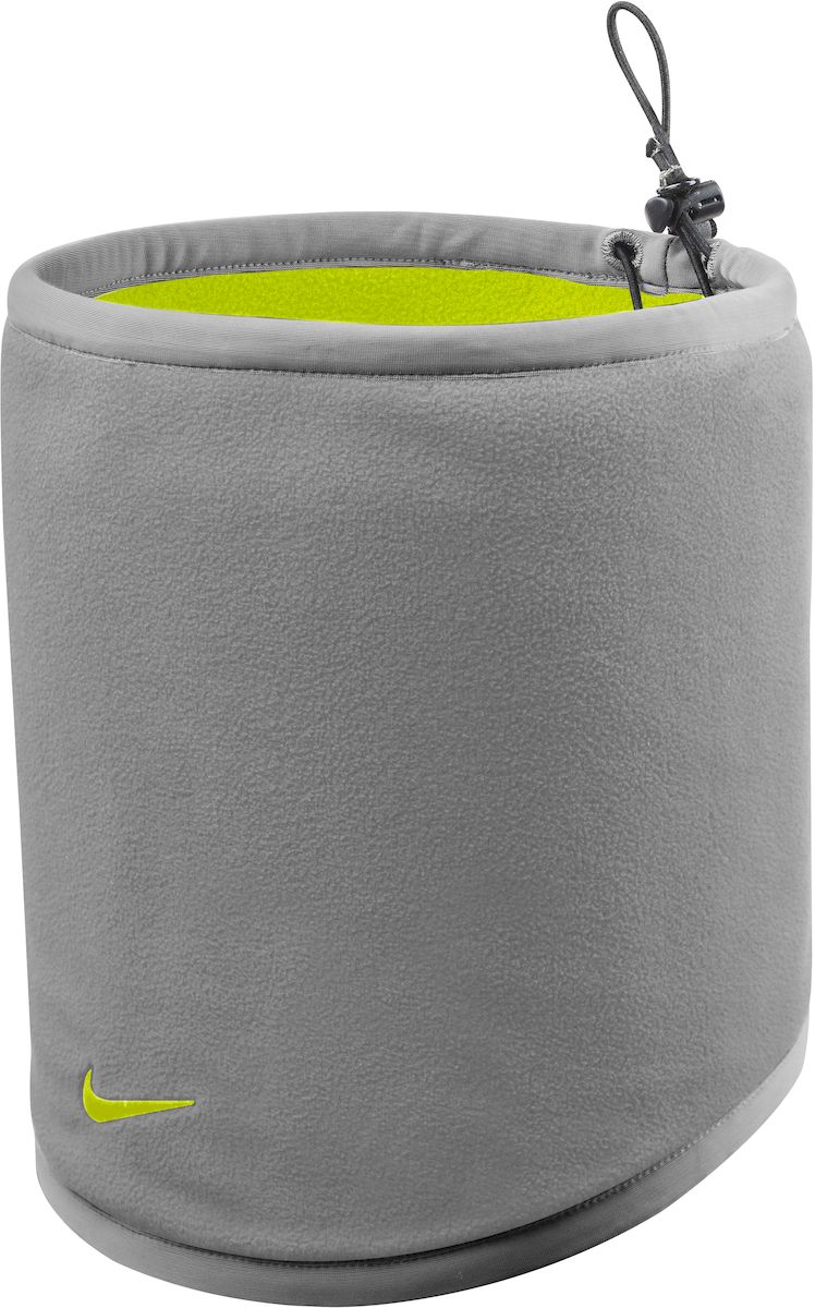Шарф Nike Reversible Neck Warmer, цвет: серый, желтый. N.WA.53.072.OS. Размер универсальныйN.WA.53.072.OS Шарф Nike Reversible Neck Warmer, цвет: серый, желтый. N.WA.53.072.OS. Размер универсальныйN.WA.53.072.OSСтильный двухсторонний шарф от Nike защитит шею от ветра в прохладную погоду. Данная модель выполнена из синтетического флисового материала. В верхней части имеется регулировочный элемент. Шарф Nike Reversible Neck Warmer может использоваться для активных видов спорта на открытом воздухе.