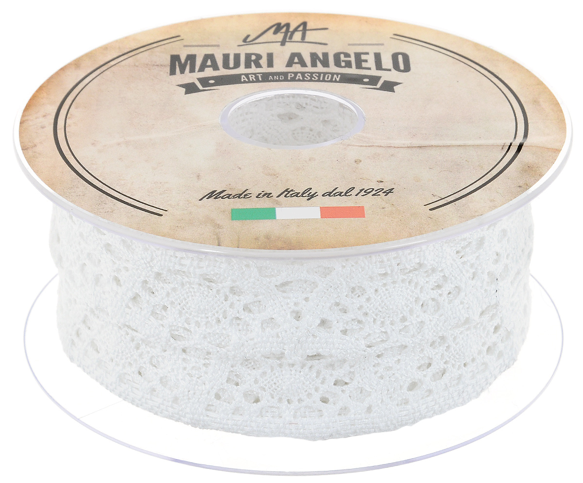 Лента кружевная Mauri Angelo, цвет: белый, 5 см х 10 м. MR4251MR4251 Лента кружевная Mauri Angelo, цвет: белый, 5 см х 10 м. MR4251MR4251Декоративная кружевная лента Mauri Angelo выполнена из высококачественного хлопка. Кружево применяется для отделки одежды, постельного белья, а также в оформлении интерьера, декоративных панно, скатертей, тюлей, покрывал. Главные особенности кружева - воздушность, тонкость, эластичность, узорность.Такая лента станет незаменимым элементом в создании рукотворного шедевра.