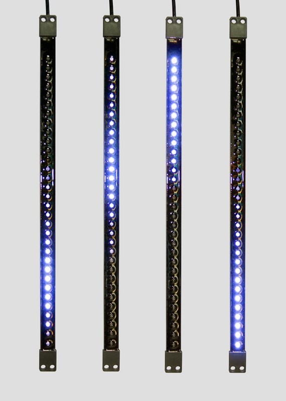 Гирлянда Neon-Night Сосулька, светодиодная, двухсторонняя, 32х2 LED, цвет: черный, синий, 50 см256-124 Гирлянда Neon-Night Сосулька, светодиодная, двухсторонняя, 32х2 LED, цвет: черный, синий, 50 см256-124«Светодиодная сосулька» - это оригинальное, красивое и современное средство оформления фасадов и интерьеров зданий, деревьев, витрин и т.д. Она представляет собой прямоугольную трубку длиной 50 см в пластиковом корпусе чёрного цвета. Внутри надежно закреплена двусторонняя тонкая плата со светодиодами и микрочипом, обеспечивающим динамику с эффектом стекающей капли. Гирлянда работает от напряжения 9,5 V и имеет влагозащищённое исполнение, что позволяет безопасно использовать её как в помещении, так и на улице. «Светодиодные сосульки» соединяются в единую цепь с помощью комплектов для подключения - арт. 256-152 (4 шт.) или 256-153 (5 шт) и затем подключаются к бытовой сети через понижающий трансформатор - арт. 256-154. Вы самостоятельно сможете создать красивую световую композицию, соединив между собой несколько таких комплектов. Как и другие светодиодные изделия, «Тающие сосульки» отличаются большим сроком службы (не менее 50000 часов при правильной эксплуатации) и очень низким энергопотреблением. Дополнительным преимуществом наших «Светодиодных сосулек» является то, что при их изготовлении испрользуются японские светодиоды Nichia. Цвет светодиодов - синий. Гирлянда представлена в нескольких цветах.