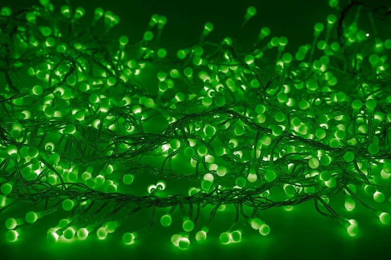 Гирлянда Neon-Night Мишура, светодиодная, 288 LED, цвет: прозрачный, зеленый, 3 м303-604 Гирлянда Neon-Night Мишура, светодиодная, 288 LED, цвет: прозрачный, зеленый, 3 м303-604Гирлянда Мишура LED представляет собой гирлянду, которая имитирует пушистую елочную мишуру, на концах которой расположены светящиеся шарики. Такая Мишура может быть отлично использована как для украшения домашней ели, так в целом для оформления интерьера дома или на работе.Данная гирлянда имеет длину 3м, на которой равномерно расположено 288 диодов зеленого цвета свечения.