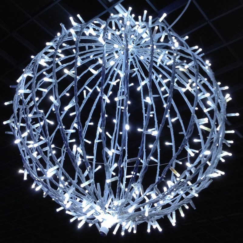 Шар Neon-Night светодиодный, 320 LED, на столб, диаметр 90 см, 32 м501-624 Шар Neon-Night светодиодный, 320 LED, на столб, диаметр 90 см, 32 м501-624Световая фигура на каркасной основе подходит для украшения столбов