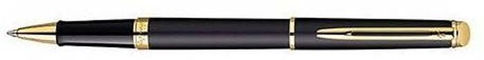 Waterman Ручка роллер Hemisphere Matt Black GT черная корпус черный золотоWAT-S0920750 Waterman Ручка роллер Hemisphere Matt Black GT черная корпус черный золотоWAT-S0920750Материал корпуса: Нержавеющая сталь Покрытие корпуса: Лак Материал отделки деталей корпуса: Позолота 23К Способ подачи стержня: С колпачком