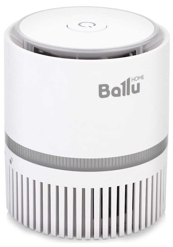 Ballu АР-105 очиститель воздухаНС-1073559 Ballu АР-105 очиститель воздухаНС-1073559Ballu АР-105 предназначен для очистки воздуха в помещении от пыли, шерсти, аллергенов и прочих вредных примесей.С помощью ароматических масел, добавляемых в арома-капсулу, воздух в помещении насыщается любимым ароматом. А в период вспышек сезонных вирусных заболеваний для повышения иммунитета можно добавлять противовирусные арома-масла.Прибор работает от электросети и от USB-порта, что позволяет использовать его и дома, и в офисе, и в автомобиле.При помощи вентилятора воздушный поток проходит через Pre-Carbon фильтр, задерживающий относительно крупные частицы. Затем воздух проходит через HEPA-фильтр, задерживающий пыльцу, аллергены и прочие частицы размером до 0,3 мкм. Завершает очистку воздуха ионизатор, который генерирует необходимое количество отрицательных ионов и очищает воздух в помещении. Ионы соединяют частицы пыли между собой в более крупные кластеры, которые лучше улавливаются фильтром, что дополнительно усиливает эффект очистки.