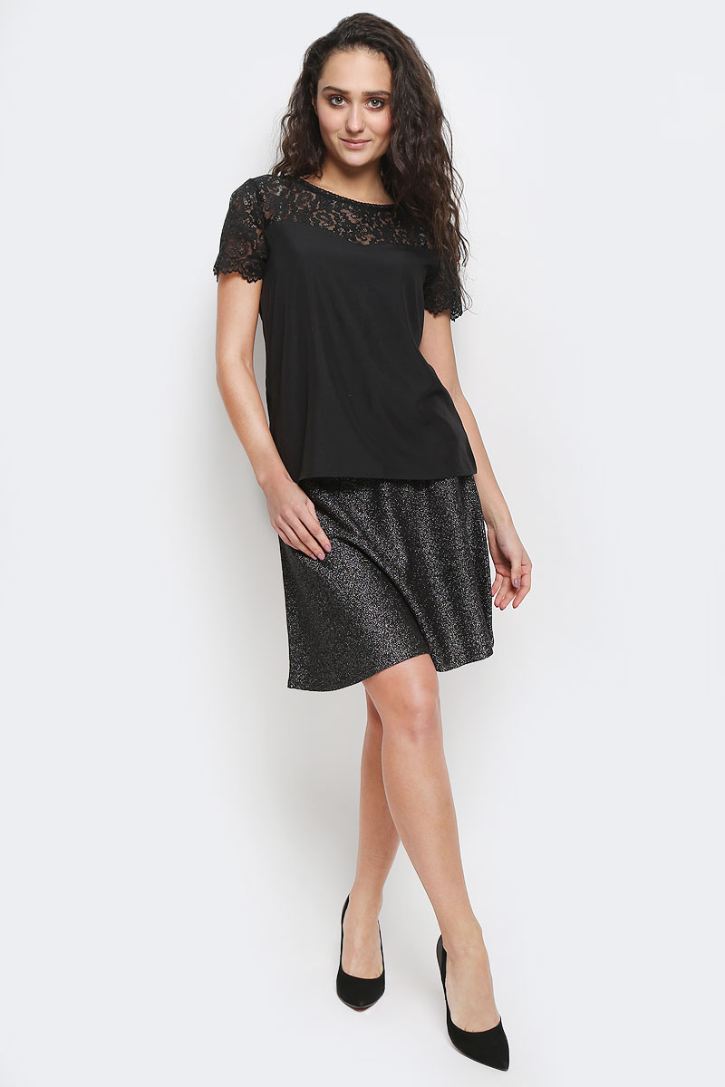 Блузка женская Tom Tailor Contemporary, цвет: черный. 2032932.00.75_2999. Размер 36 (42)2032932.00.75_2999 Блузка женская Tom Tailor Contemporary, цвет: черный. 2032932.00.75_2999. Размер 36 (42)2032932.00.75_2999Блузка Tom Tailor Contemporary выполнена из комбинации полиамида и эластана. Модель с круглым вырезом горловины и стандартными короткими рукавами, на спинке застегивается на металлическую пуговицу. Кружевная вставка изготовлена из вискозы и полиэстера. Изделие с полукруглым низом.