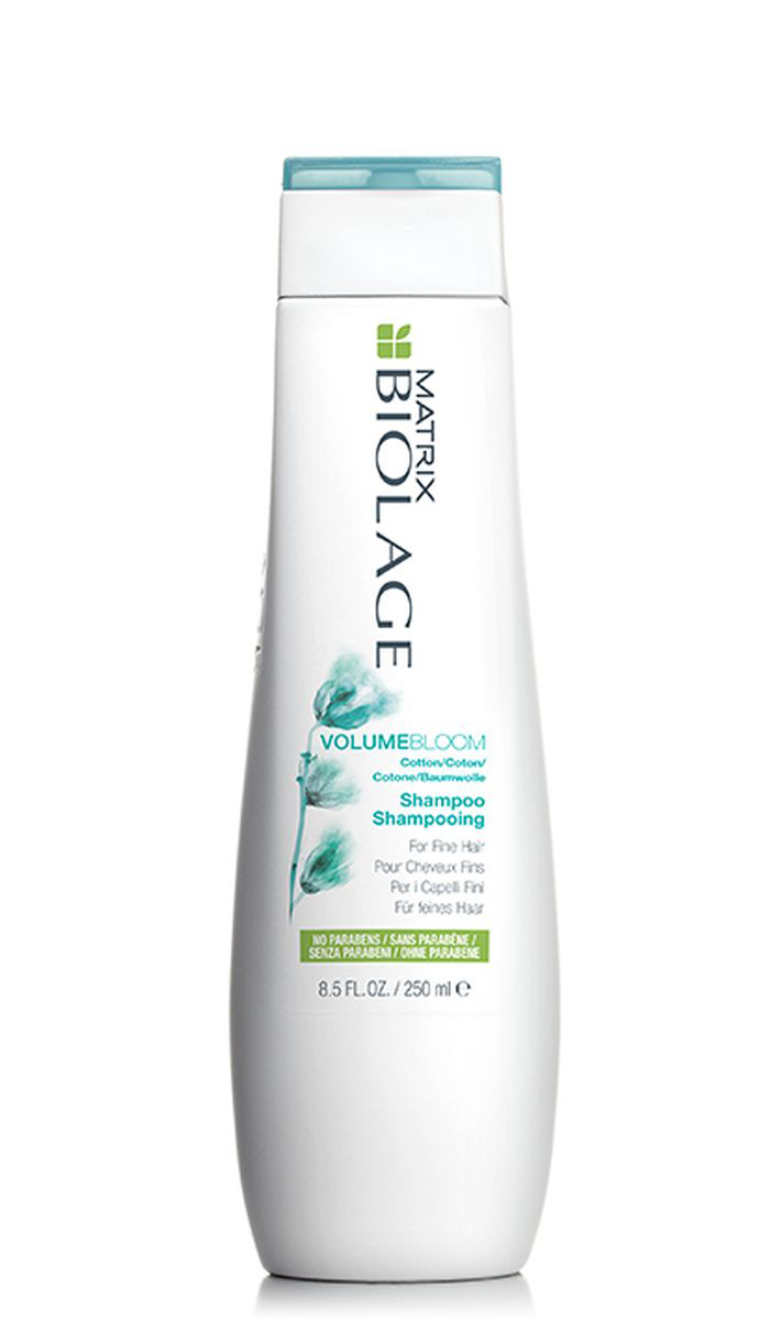 Matrix Шампунь Biolage Volumebloom, 250млE0957001 Matrix Шампунь Biolage Volumebloom, 250млE0957001Шампунь Volumebloom деликатно очищает волосы, придавая им объем и сияние. Биоформула шампуня основана на свойстве цветка хлопка увеличиваться в объеме, оставаясь таким же легким. В результате расширяется межклеточное пространство в структуре волос. Волосы приподнимаются от корней, выглядят блестящими и здоровыми.Подобно бутону цветка хлопка, волосы сохраняют роскошный объем и мягкость.