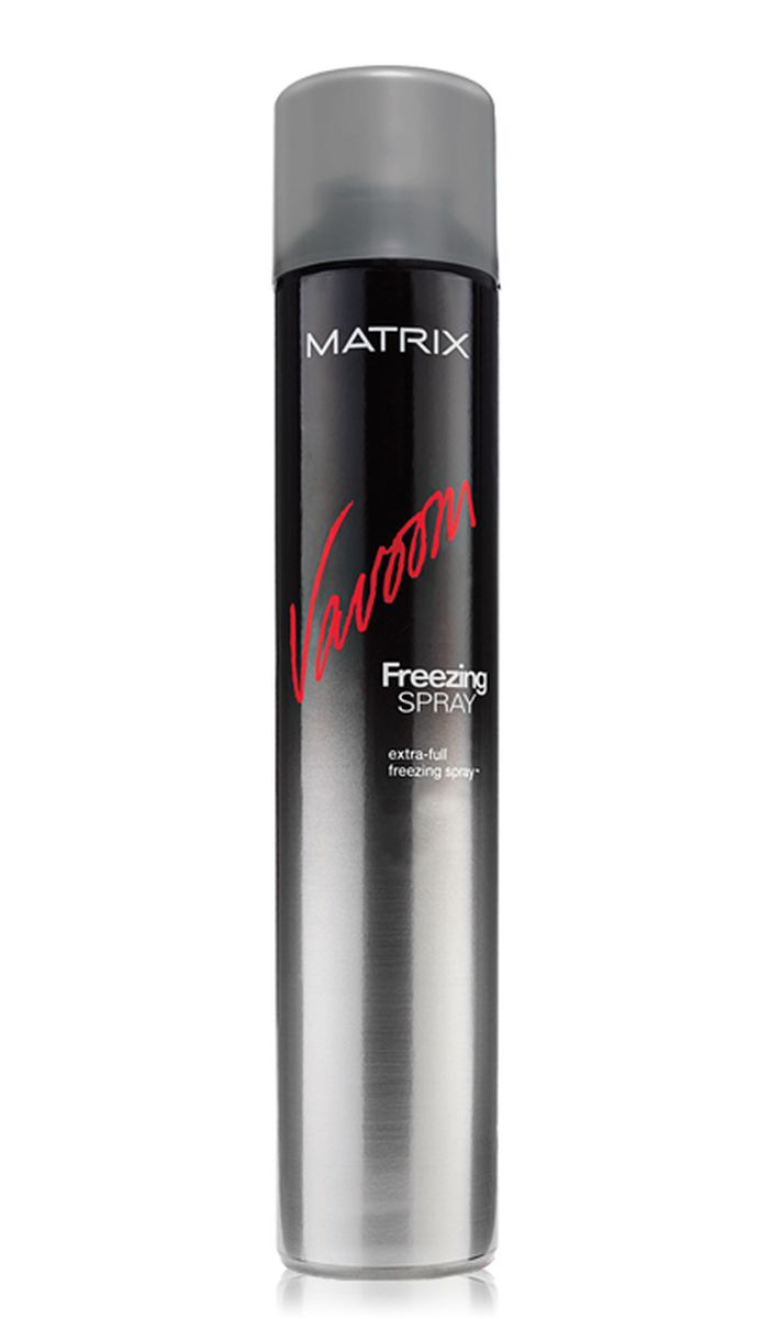 Matrix Vavoom Лак-спрей Экстра-сильной фиксации 500млE0367800 Matrix Vavoom Лак-спрей Экстра-сильной фиксации 500млE0367800Лак-спрей Extra Full Freezing Spray (Экстра-Фулл Фризинг Спрей) позволяет надолго зафиксировать укладку. Моментально высыхает на волосах, не оставляет налёта.
