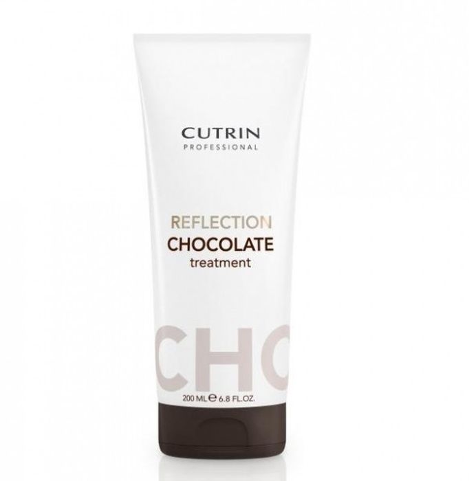Cutrin Reflection Color Care Mask Тонирующая маска Шоколад, 200 мл54232 Cutrin Reflection Color Care Mask Тонирующая маска Шоколад, 200 мл54232Оттеночные маски и кондиционер линии для усиления цвета Cutrin Reflection Color Care придают блеск и продлевают яркость краски на волосах на длительное время, что помогает обеспечить насыщенное сияние и цвет волос между процедурами окрашивания. В основе всех средств новой линейки Reflection Color Care - экстракт малины, которая прекрасно помогает сохранить цветовой пигмент краски глубоко в структуре волоса, одновременно обеспечивает питание и защиту от неблагоприятных внешних условий. Продукты подходят как для окрашенных так и натуральных волос. Предназначены для придания дополнительного блеска и сияния волосам и сохранения насыщенных оттенков для окрашенных волос.