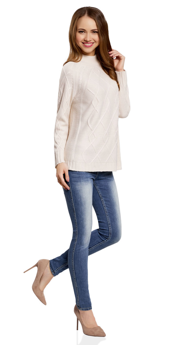 Джемпер женский oodji Collection, цвет: кремовый. 73807621/18941/3000N. Размер M (46)73807621/18941/3000N Джемпер женский oodji Collection, цвет: кремовый. 73807621/18941/3000N. Размер M (46)73807621/18941/3000NДжемпер женский oodji Collection оформлен фактурной вязкой из плотной нити. Изделие имеет длинные рукава-реглан и воротник-гольф, прикрывающий шею.