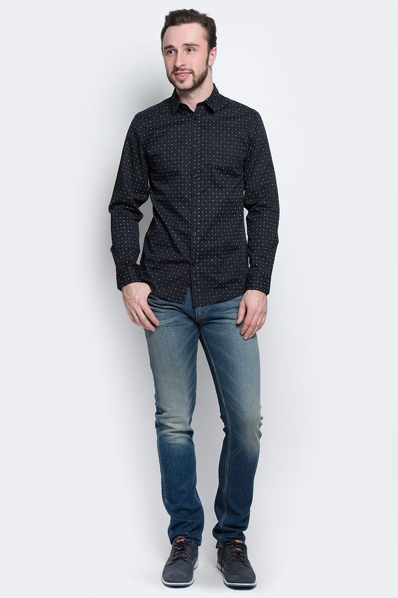 Рубашка мужская Selected Homme, цвет: черный. 16053266. Размер XL (50)16053266_Jet Black Рубашка мужская Selected Homme, цвет: черный. 16053266. Размер XL (50)16053266_Jet BlackМужская рубашка Selected Homme выполнена из натурального хлопка. Рубашка slim fit с длинными рукавами и отложным воротником застегивается на пуговицы. Манжеты рукавов также застегиваются на пуговицы. Рубашка оформлена мелким контрастным принтом.