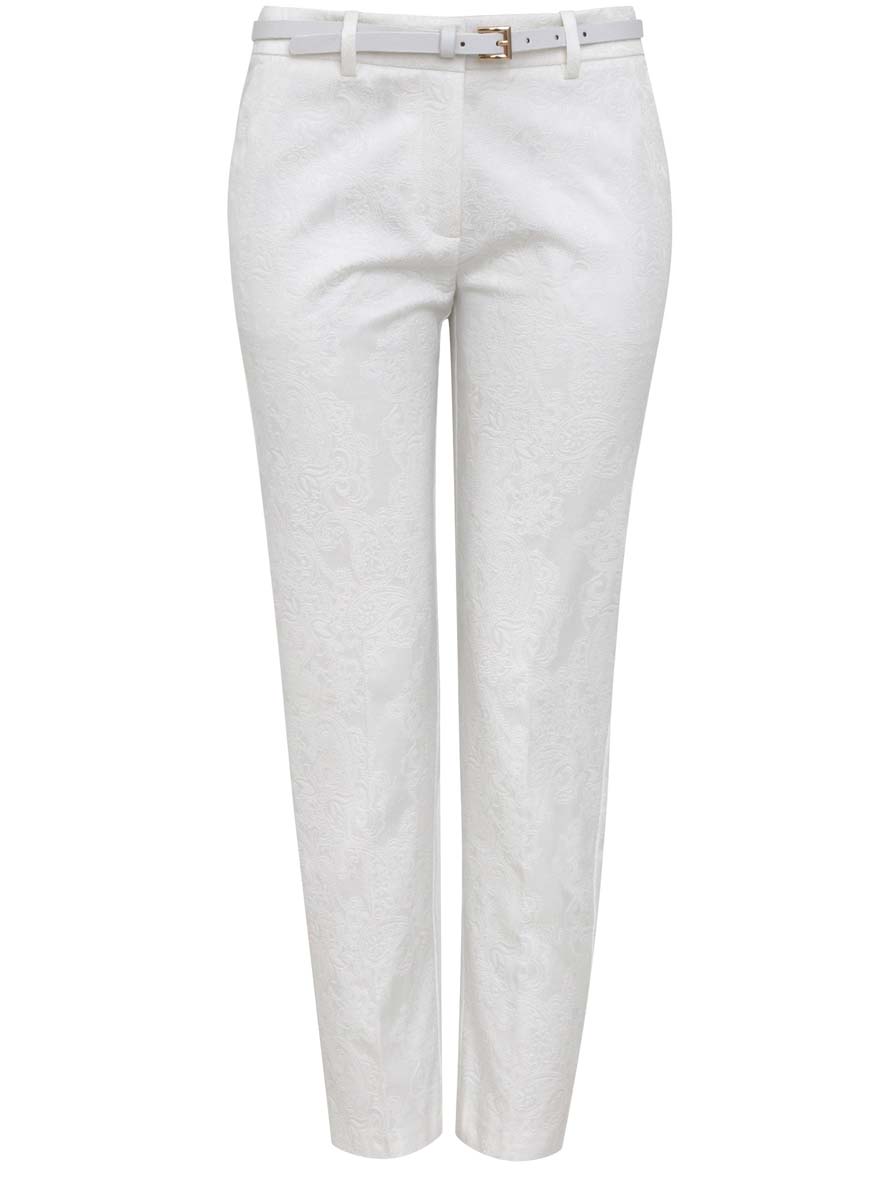 Брюки женские oodji Collection, цвет: белый. 21706021/45478/1200N. Размер 40-170 (46-170)21706021/45478/1200N Брюки женские oodji Collection, цвет: белый. 21706021/45478/1200N. Размер 40-170 (46-170)21706021/45478/1200NСтильные женские брюки oodji Collection выполнены из хлопка, полиэстера с добавлением эластана. Модель с стандартной посадкой оформлена сзади декоративным карманом. По бокам изделие дополнено втачными карманами. Застегиваются брюки на молнию, пуговицу и застежку-крючок. Также модель оснащена шлевками и тонким ремнем.