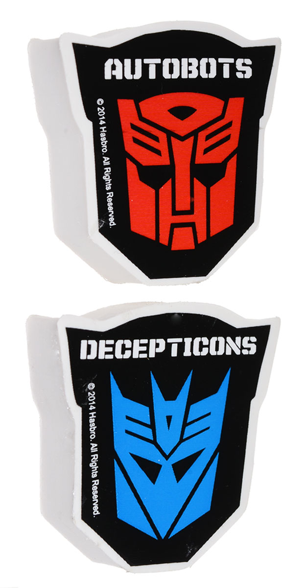 Transformers Набор ластиков Prime 2 штTRBB-US1-213-H2 Transformers Набор ластиков Prime 2 штTRBB-US1-213-H2Набор ластиков Transformers Prime идеально подойдет для применения как в школе, так и в офисе.Ластики не повреждают поверхность бумаги и даже при сильном трении не оставляют следов.Абсолютно безопасны, не токсичны и экологичны.В упаковке 2 ластика в форме героев из известного мультфильма Трансформеры.