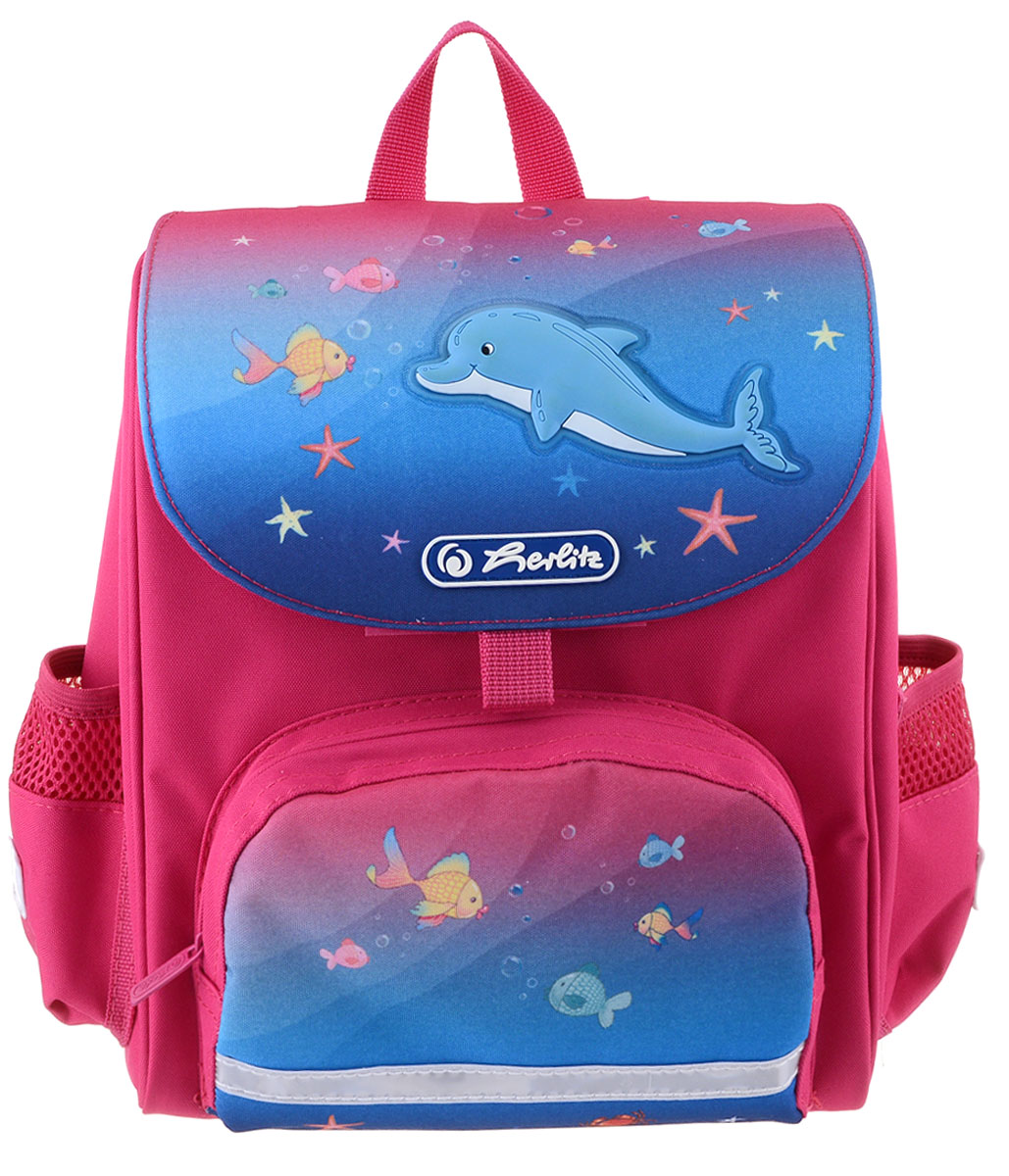 Herlitz Рюкзак дошкольный Mini Softbag Little Dolphin11408317 Herlitz Рюкзак дошкольный Mini Softbag Little Dolphin11408317Детский рюкзачок Herlitz Mini Softbag Little Dolphin - это идеальная модель, разработанная специально для дошкольников.Рюкзак оснащен всеми деталями взрослого ранца. Рюкзак имеет одно вместительное внутреннее отделение, закрывающееся клапаном с липучкой. Рюкзак легко открывается и закрывается благодаря застежке на липучке Velcro Fastener. На лицевой стороне рюкзака находится накладной карман на молнии, а по бокам - два открытых накладных кармашка. Ортопедическая спинка, созданная по специальной технологии из дышащего материала, равномерно распределяет нагрузку на плечи спину и ребенка. В нижней части спинки расположен поясничный упор - небольшой валик, на который при правильном ношении рюкзака будет приходиться основная нагрузка.Изделие оснащено удобной текстильной ручкой для переноски в руке и двумя лямками, которые можно регулировать по длине. Рюкзак дополнен светоотражателями.