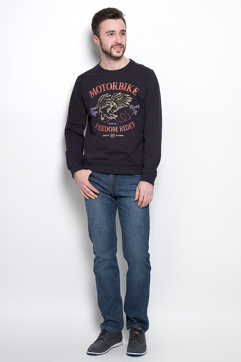 Свитшот мужской Sela Casual Wear, цвет: темно-синий. St-213/828-7120. Размер L (50)St-213/828-7120 Свитшот мужской Sela Casual Wear, цвет: темно-синий. St-213/828-7120. Размер L (50)St-213/828-7120Стильный мужской свитшот Sela Casual Wear выполнен из хлопка и полиэстера. Модель с круглым вырезом горловины и длинными рукавами. Манжеты, горловина и низ изделия дополнены трикотажными резинками.
