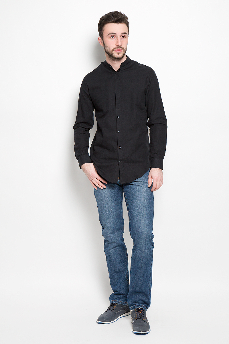 Рубашка мужская Selected Homme, цвет: черный. 16052244. Размер L (48)16052244_Caviar Рубашка мужская Selected Homme, цвет: черный. 16052244. Размер L (48)16052244_CaviarМужская рубашка Selected Homme выполнена из натурального хлопка. Рубашкас длинными рукавами и круглым вырезом горловины застегивается на пуговицы спереди. Манжеты рукавов также застегиваются на пуговицы.