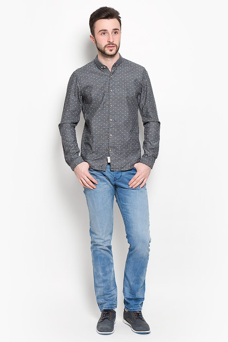 Рубашка мужская Tom Tailor Denim, цвет: серый. 2032745.00.12_2801. Размер L (50)2032745.00.12_2801 Рубашка мужская Tom Tailor Denim, цвет: серый. 2032745.00.12_2801. Размер L (50)2032745.00.12_2801Мужская рубашка Tom Tailor Denim изготовлена из натурального хлопка. Рубашка с отложным воротником и длинными рукавами застегивается напуговицы по всей длине. Низ изделия имеет округлую форму.