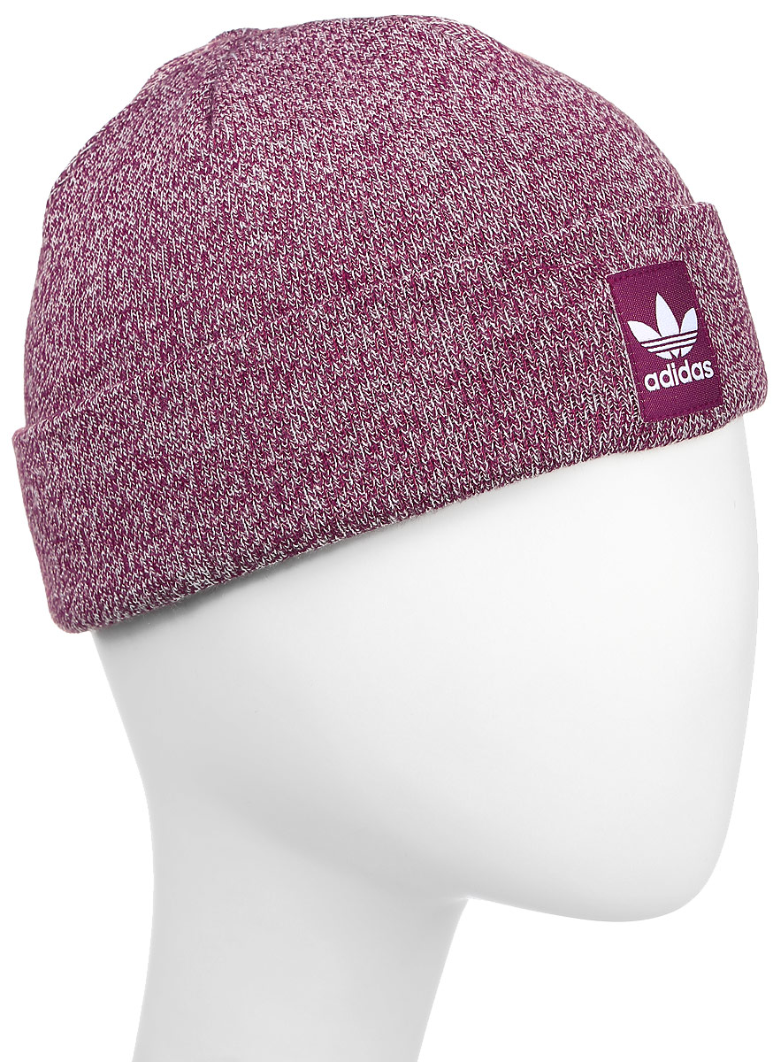 Шапка adidas Rib Logo Beanie, цвет: красный. AY9068. Размер 60/62AY9068 Шапка adidas Rib Logo Beanie, цвет: красный. AY9068. Размер 60/62AY9068Шапка Adidas Rib Logo Beanie - классическая шапка-бини, связанная из мягкой меланжевой пряжи. Три полоски украшают внутреннюю сторону подвернутого манжета. Атласная нашивка с Трилистником на отвороте.