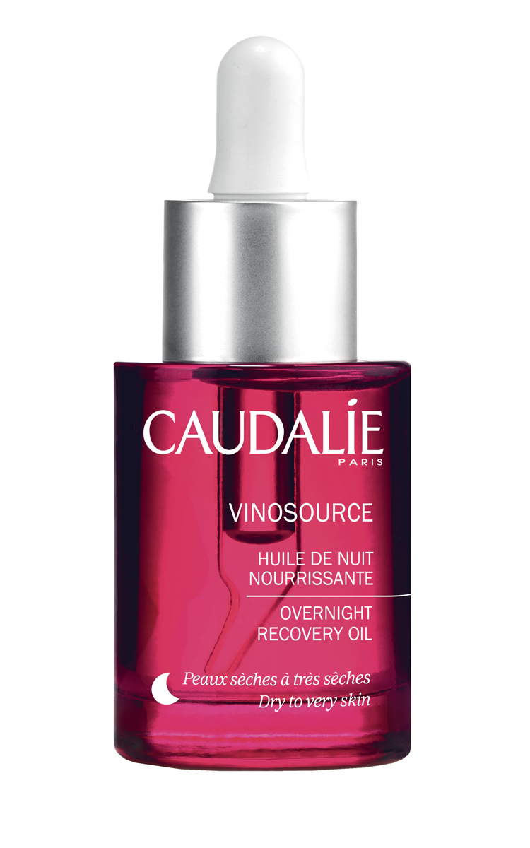 Caudalie Ночное восстанавливающее масло Vinosource для лица 30 мл163 Caudalie Ночное восстанавливающее масло Vinosource для лица 30 мл163Это средство, натуральное на 100%, представляет собой коктейль из 6 активно действующих масел, которые питают глубокие слои кожи, восстанавливают её защитные свойства и снимают раздражения. Наутро вы почувствуете, что кожа стала нежной и менее чувствительной к агрессивной внешней среде.