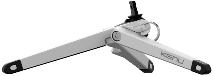 Kenu Stance v.2 Compact Tripod штатив для iPhoneST3-KK-NA Kenu Stance v.2 Compact Tripod штатив для iPhoneST3-KK-NAКомпактный штатив Kenu Stance v.2 Tripod для iPhone 5/5C/5S/6/6S/6 Plus, 6S Plus. Имеет три точки опоры, позволяет фиксировать смартфон под разными углами как в вертикальной ориентации (портрет), так и в альбомной (пейзаж). Благодаря штативу смотреть видео станет намного комфортнее, а для любителей видеосъемок данный аксессуар просто незаменим. Больше не нужно держать смартфон в руке каждый раз. Просто установите его на Kenu Stance и свободно снимайте себя и окружающий мир. На одной из ножек штатива есть открывалка для бутылок. Благодаря своим компактным размерам штатив легко можно захватить с собой в путешествие или просто перемещаясь по городу, используя его в качестве брелока, ведь у него есть даже кольцо для ключей!