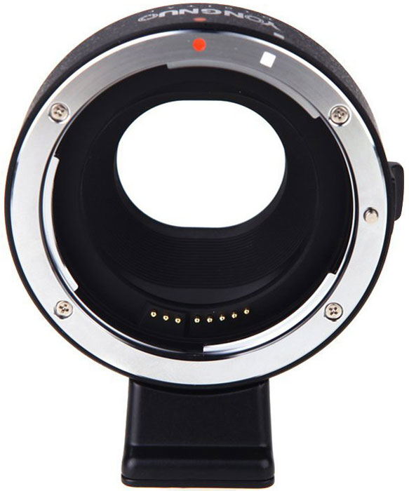 YongNuo переходное кольцо EF-EOS M (Canon EF - Canon EOS M) с автофокусомEF EOS-M YongNuo переходное кольцо EF-EOS M (Canon EF - Canon EOS M) с автофокусомEF EOS-MПереходник YongNuo EF-EOS M позволит вам использовать объективы линеек Canon EF и EF-S с вашей цифровой беззеркальной камерой линейки Canon EOS-M, которая оснащена байонетом EF-M. Этот переходник обеспечивает полноценную работу таких функций объектива, как система оптической стабилизации изображений и автофокус. Съемный адаптер для штатива позволит с большим комфортом использовать мощные и громоздкие телезум-объективы.