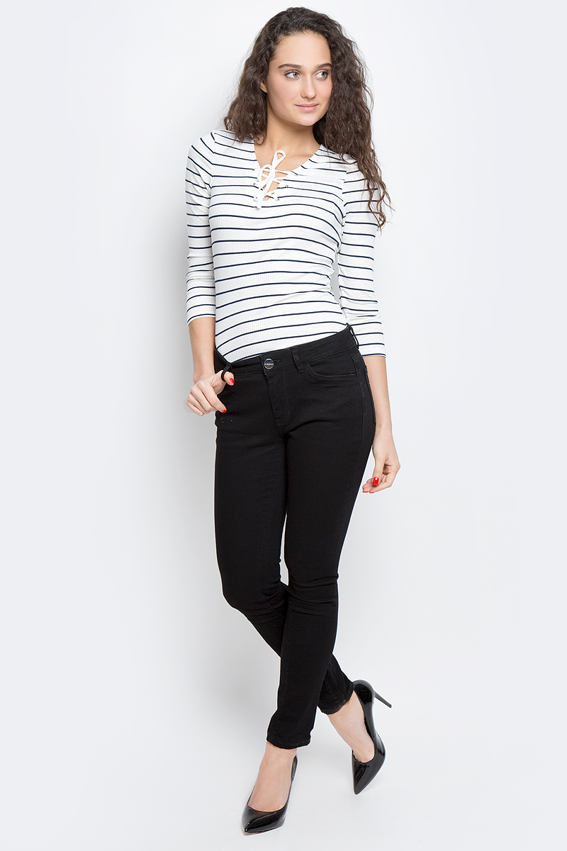 Джинсы женские Tom Tailor Contemporary, цвет: черный. 6205676.00.75_1056. Размер 27 (42)6205676.00.75_1056 Джинсы женские Tom Tailor Contemporary, цвет: черный. 6205676.00.75_1056. Размер 27 (42)6205676.00.75_1056Стильные женские джинсы Tom Tailor Contemporary выполнены из хлопка с добавлением полиэстера, вискозы и эластана. Джинсы застегиваются на пуговицу в поясе и ширинку на застежке-молнии, имеют шлевки для ремня. Джинсы имеют классический пятикарманный крой: спереди модель оформлена двумя втачными карманами и одним маленьким накладным кармашком, а сзади - двумя накладными карманами.