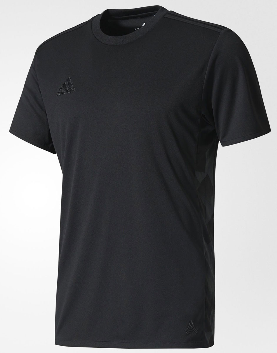 Футболка мужская adidas Tanc Trg Tee, цвет: черный. BK3726. Размер S (44/46)BK3726 Футболка мужская adidas Tanc Trg Tee, цвет: черный. BK3726. Размер S (44/46)BK3726Мужская футболка adidas Tanc Trg Tee выполнена из 100% полиэстера. Достигай большего в этой мужской футболке. Легкая модель из гладкой ткани, отводящей влагу от тела, сохранит ощущение свежести в течение всего дня. Боковые вставки украшены графическим принтом в уличном стиле. Ткань с технологией climalite быстро и эффективно отводит влагу с поверхности кожи, поддерживая комфортный микроклимат.
