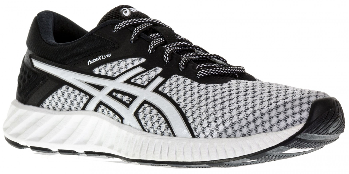 Кроссовки для бега женские Asics Fuzex Lyte 2, цвет: светло-серый, черный. T769N-0190. Размер 6 (35,5)T769N-0190 Кроссовки для бега женские Asics Fuzex Lyte 2, цвет: светло-серый, черный. T769N-0190. Размер 6 (35,5)T769N-0190Asics Fuzex Lyte 2 – это оптимальное сочетание легкости и удобства с амортизацией. Эти многофункциональные кроссовки можно использовать в качестве удобного повседневного варианта для тех, кто ведет активный образ жизни, поскольку кроссовки обеспечат дополнительную поддержку стопы. Они отлично подходят и для коротких пробежек, и для продолжительных забегов. В этих беговых кроссовках используется уникальная технология fuzeGEL, представляющая собой сочетание двух революционных технологий – свойств геля Asics GEL и подошвы из сверхлегкой пены. В результате получились облегченные кроссовки, в которых проще бежать, и которые при этом обеспечивают оптимальную амортизацию. У кроссовок fuzeX 2 менее высокий подъем стопы, что означает, что они предлагают непревзойденную систему реагирования на каждое движение, а это, в свою очередь, позволяет лучше чувствовать землю под ногами.