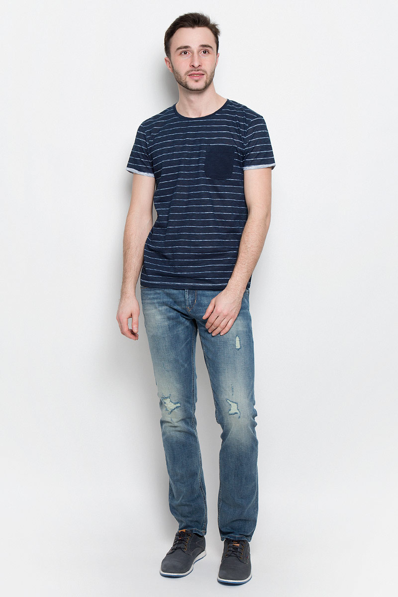 Футболка мужская Tom Tailor Denim, цвет: темно-синий. 1036933.09.12_6576. Размер L (50)1036933.09.12_6576 Футболка мужская Tom Tailor Denim, цвет: темно-синий. 1036933.09.12_6576. Размер L (50)1036933.09.12_6576Модная мужская футболка Tom Tailor Denim выполнена из натурального хлопка. Модель с круглым вырезом горловины и короткими рукавами на груди дополненанакладным кармашком. Оформлено изделие принтом в полоску.