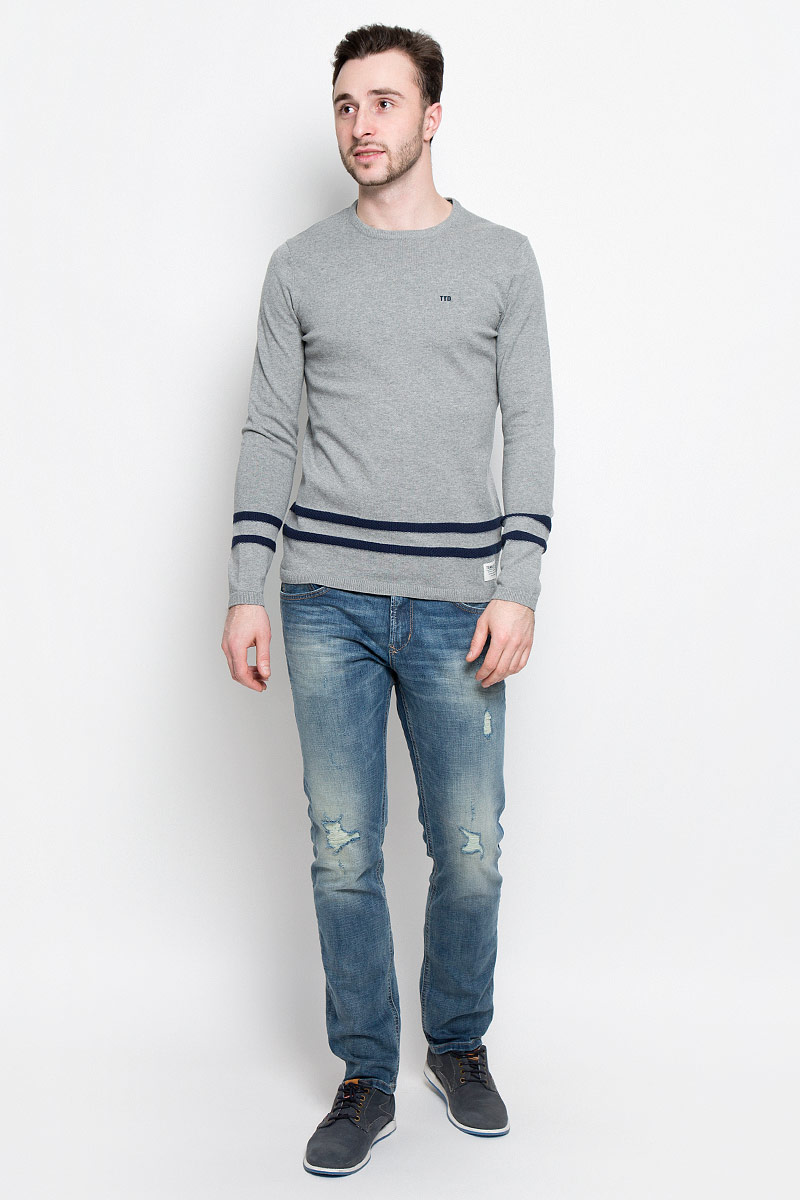 Джемпер мужской Tom Tailor Denim, цвет: серый. 3022488.00.12_2143. Размер XL (52)3022488.00.12_2143 Джемпер мужской Tom Tailor Denim, цвет: серый. 3022488.00.12_2143. Размер XL (52)3022488.00.12_2143Стильный джемпер Tom Tailor Denim выполнен из натурального хлопка. Модель с круглым воротником и длинными рукавами украшена принтом в полоску.