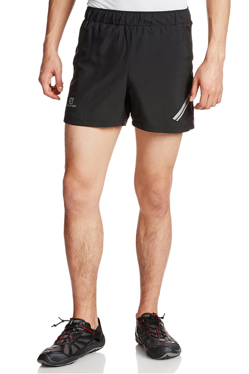 Шорты для бега мужские Salomon Agile Short M, цвет: черный. L37119500. Размер L (52/54)L37119500 Шорты для бега мужские Salomon Agile Short M, цвет: черный. L37119500. Размер L (52/54)L37119500Легкие шорты Agile в сдержанном стиле отлично подходят для бега и занятий другими летними видами спорта. На пояснице расположен удобный сетчатый карман на молнии для ключей.