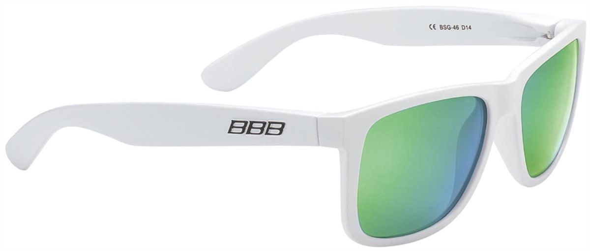 Очки солнцезащитные BBB Street PZ PC MLC Polarised Lenses, цвет: белый, зеленыйBSG-46 Очки солнцезащитные BBB Street PZ PC MLC Polarised Lenses, цвет: белый, зеленыйBSG-46Каркас очков BBB Street PZ PC MLC Polarised Lenses выполнен из высококачественного поликарбоната. Поляризованные линзы уменьшают раздражение, а иногда и опасные блики на поверхности, например на дороге. Идеальны, если вы ищете острейший и ясный взгляд. Очки обеспечивают 100% защиту от ультрафиолета.Поставляются с чехлом.
