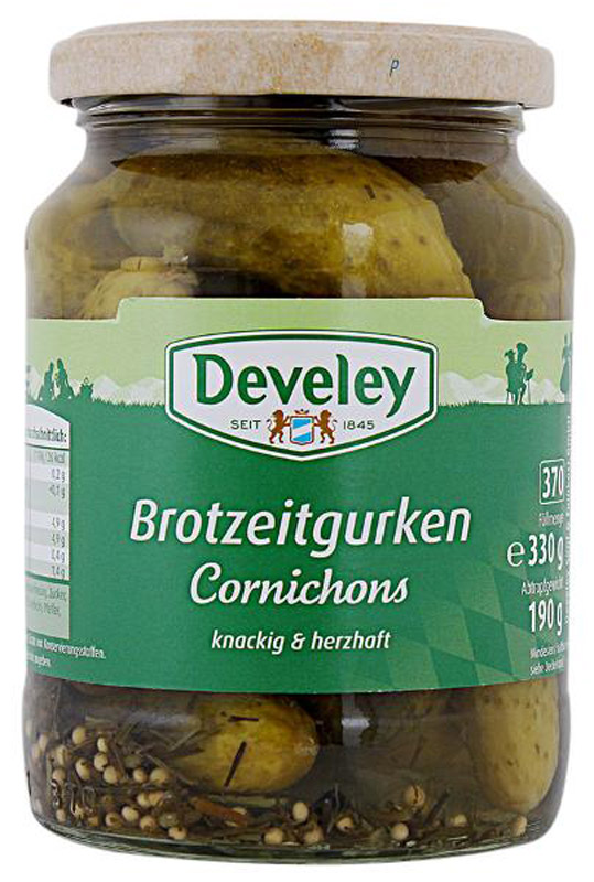 Develey корнишоны пикантно-пряные, 330 г7231 Develey корнишоны пикантно-пряные, 330 г7231Традиционная рецептура пряного маринада - кисло-сладкого, сдобренного зернами горчицы и кусочками болгарского перца - добавляет корнишонам Develey особую легкую пикантность, что особенно хорошо, если использовать огурцы как самостоятельную закуску.