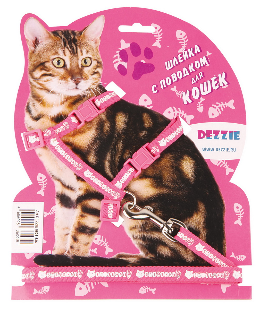 Шлейка для кошек Dezzie, с поводком, ширина 1 см, обхват груди 27-46 см, цвет: розовый, белый. 56095385609538 Шлейка для кошек Dezzie, с поводком, ширина 1 см, обхват груди 27-46 см, цвет: розовый, белый. 56095385609538Шлейка Dezzie, изготовленная из прочного нейлона, подходит для кошек крупных размеров. Крепкие пластиковые элементы делают ее надежной и долговечной. Обхват шлейки регулируется при помощи пряжек. В комплект входит поводок из нейлона, который крепится к шлейке с помощью металлического карабина. Шлейка и поводок оформлены изображением. Шлейка - это альтернатива ошейнику. Правильно подобранная шлейка не стесняет движения питомца, не натирает кожу, поэтому животное чувствует себя в ней уверенно и комфортно.Обхват груди: 27-46 см.Ширина шлейки/поводка: 1 см.Длина поводка: 120 см.Длина ошейника: 27-46 см.