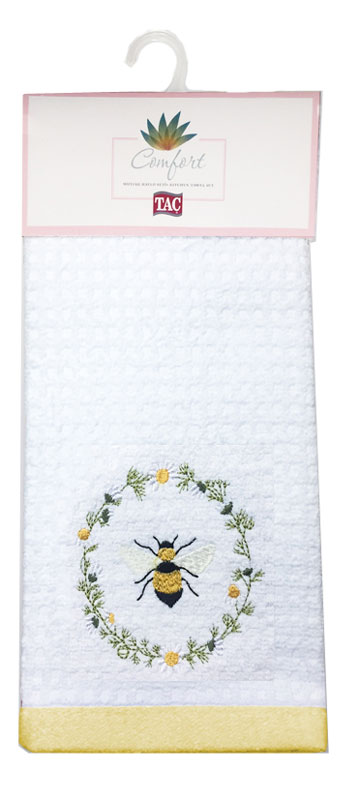 Набор кухонных полотенец TAC Daisy Bee, 40 x 60 см, 2 шт2999k-89686 Набор кухонных полотенец TAC Daisy Bee, 40 x 60 см, 2 шт2999k-89686Изделия изготовлены из 100% хлопка, необычайно мягкие, пушистые, с плотной невысокой махрой, обладают удивительной впитываемостью влаги - до 80%, после стирки становятся еще более мягкими. Им не страшна многократная стирка, они не теряют своей яркости и пушистости благодаря специальной технологии окраски и качественной махровой ткани.Размер полотенца: 40 x 60 см.
