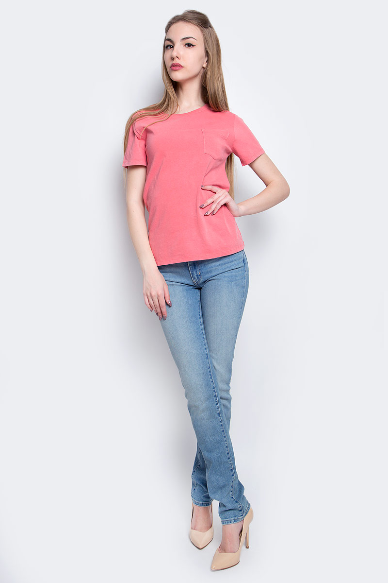 Футболка женская Levis®, цвет: розовый. 1867200650. Размер M (44)1867200650 Футболка женская Levis®, цвет: розовый. 1867200650. Размер M (44)1867200650Женская футболка Levis® изготовлена из высококачественного натурального хлопка. Модель с короткими рукавами и круглым вырезом горловины дополнена накладным карманом на груди. Горловина дополнена эластичной вставкой.