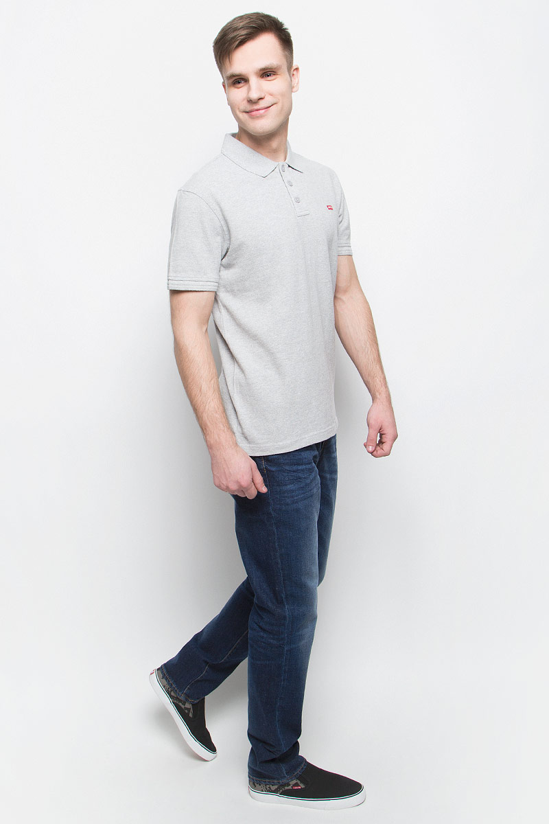 Джинсы мужские Levis® 511, цвет: темно-синий. 0451119060. Размер 33-34 (48/50-34)0451119060 Джинсы мужские Levis® 511, цвет: темно-синий. 0451119060. Размер 33-34 (48/50-34)0451119060Мужские джинсы Levis® 511 выполнены из высококачественного эластичного хлопка с добавлением полиэстера и полиэтилена. Технология Dyneema обеспечивает высокую прочность материала. Джинсы-слим заниженной посадки застегиваются на пуговицу в поясе и ширинку на застежке-молнии, дополнены шлевками для ремня. Джинсы имеют классический пятикарманный крой: спереди модель дополнена двумя втачными карманами и одним маленьким накладным кармашком, а сзади - двумя накладными карманами. Модель украшена декоративными потертостями и перманентными складками.