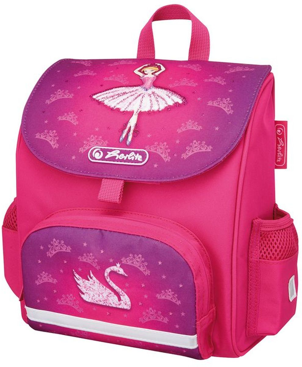 Herlitz Ранец дошкольный Mini Softbag Ballerina50008179 Herlitz Ранец дошкольный Mini Softbag Ballerina50008179Небольшой ранец Herlitz Mini Softbag Ballerina с эргономичной спинкой предназначен для дошкольников. Уплотненные регулируемые лямки позволяют равномерно распределить нагрузку, не нагружая позвоночник. Модель изготовлена из полиэстера с водоотталкивающей пропиткой. Светоотражающие полоски (на лямках, переднем и боковых карманах) из материала 3M Scotchlite обеспечивают безопасность ребенка в темное время суток. Изделие содержит одно отделение. В наружный передний карман на молнии поместятся карандаши, пенал с письменными принадлежностями. Два боковых кармана подходят для хранения личных вещей.Ранец Herlitz Mini Softbag Ballerina компактный и легкий.