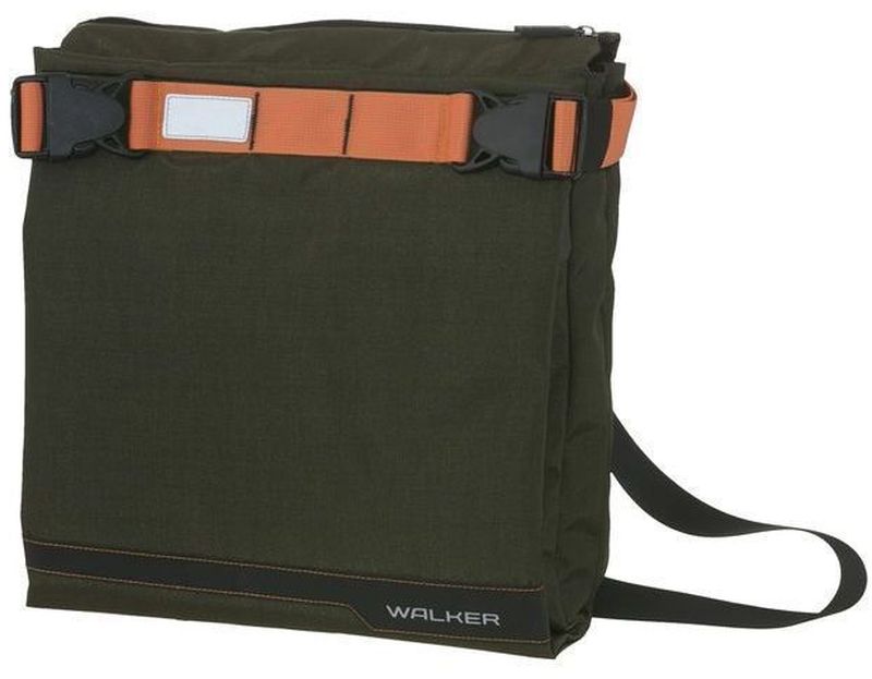 Walker Рюкзак школьный Twain Hype Olive42147/60 Walker Рюкзак школьный Twain Hype Olive42147/60Рюкзак-трансформер Walker Twain Hype Olive 2-в-1: рюкзак и сумка на плечо.Рюкзак имеет вместительное основное отделение на молнии, вмещает формат A4. Передний откидной клапан на кнопках с 2 внутренними кармашками на молнии. Регулируемый по длине плечевой ремень сумки, при необходимости трансформируется в лямки рюкзака. На лицевой части рюкзака расположен фиксатор.Материал: 420 D Nylon.