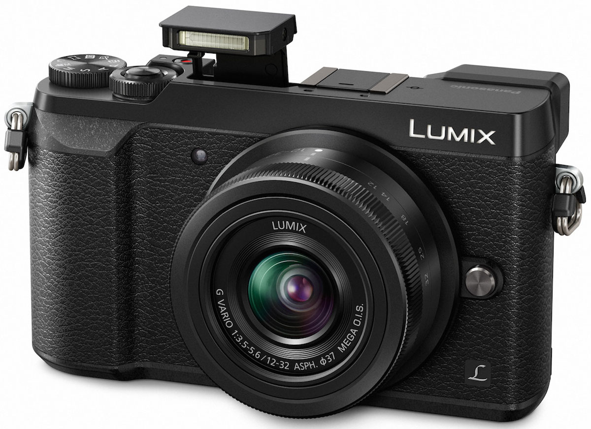 Panasonic Lumix DMC-GX80 Kit 12-32mm, Black цифровая фотокамераDMC-GX80KEEK Panasonic Lumix DMC-GX80 Kit 12-32mm, Black цифровая фотокамераDMC-GX80KEEKЦифровая беззеркальная гибридная камера Panasonic Lumix DMC-GX80 оснащена функцией записи 4К видео/фото и двойным 5-осевым стабилизатором изображения.16-мегапиксельный сенсор Digital Liveпозволяет запечатлеть больше деталей и сделать снимки еще резче, что бы вы ни снимали, без необходимости использования низкочастотного фильтра.Камера идеально подходит для того, чтобы снимать жизнь на ходу, благодаря встроенному двойному 5-осевому стабилизатору изображения Dual I.S.. сочетающему в себе стабилизацию в корпусе камеры и объективе для достижения более качественной коррекции дрожания рук.Двойная 5-осевая стабилизация изображения работает как при фотосъемке. так и во время записи видео, включая съемку видео в разрешении 4К в теле и широкоугольном диапазоне. Это также становится вашим преимуществом в условиях низкой освещенности и позволяет создавать несмазанные кадры с выдержкой на 4 ступени длиннее обычного.GX80 оснащен видоискателем Live View Finder, с помощью которого вы сможете идеально скадрировать снимок и захватить каждую деталь, на которую вы смотрите. LVF может похвастаться высоким разрешением изображения (эквивалент 2764 тысяч точек) и практически 100% цветопередачей, которые гарантируют хорошую видимость при любых условиях.Функция Light Composition синтезирует изображения, выбирая и сохраняя самые яркие пиксели. Она позволяете легкостью делать более роскошные и эмоциональные снимки фейерверков или ночных сцен.Функция 4К Live Cropping позволяет использовать уникальные видеоприемы при съемке, которые раньше было крайне сложно реализовать. Записываемая область может перемешаться в пределах кадра, пока камера остается в одном положении. Это обеспечивает стабильность панорамирования и позволяет вам наводить зум на объекты, находящиеся за пределами центра изображения.С помощью функции постфокусировки вы легко выберете именно тот объект на фото, который должен быть в фокусе. Сделайте снимок, а затем коснитесь на экране той детали, на которой хотите сделать акцент: вы будете поражены достигнутым уровнем резкости при фокусировке на указанном объекте.