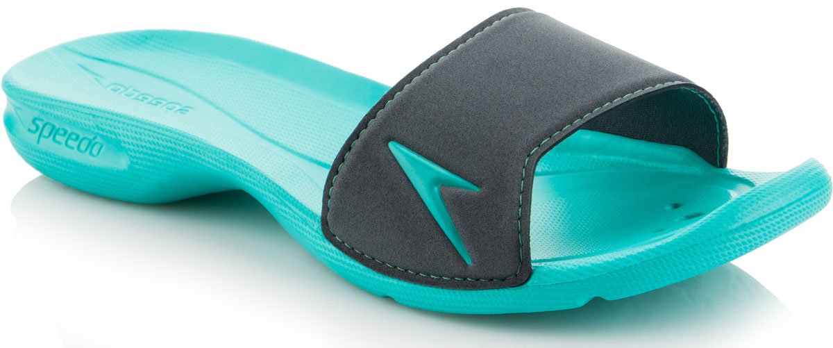 Шлепанцы женские Speedo Atami II, цвет: бирюзовый, темно-серый. 8-09073B551-B551. Размер 4 (37)8-09073B551-B551 Шлепанцы женские Speedo Atami II, цвет: бирюзовый, темно-серый. 8-09073B551-B551. Размер 4 (37)8-09073B551-B551Женские шлепанцы Atami II от Speedo отлично подойдут для пляжа или бассейна. Верх модели выполнен из термополиуретана. Эргономичная посадка, повторяющая контуры и рельеф стопы, обеспечивает непревзойденный комфорт и удобство. Дренажные отверстия в подошве обеспечивают быстрое удаление влаги и дополнительную вентиляцию. Специальный рисунок подошвы с внутренней стороны предотвращает выскальзывание ноги, с внешней стороны - гарантирует оптимальное сцепление при ходьбе.