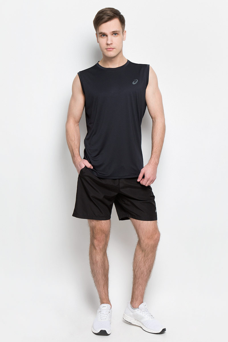 Майка для фитнеса мужская Asics Performance Sl Top, цвет: черный. 144529-0904. Размер L (50/52)144529-0904 Майка для фитнеса мужская Asics Performance Sl Top, цвет: черный. 144529-0904. Размер L (50/52)144529-0904Мужская майка для фитнеса Asics Performance Sl Top с круглым вырезом горловины выполнена из высококачественного полиэстера. Она изготовлена с использованием технологии ASICS MotionDry, благодаря которой ткань эффективно впитывает пот, позволяя коже оставаться сухой. Сетчатая вставка сзади обеспечит дополнительную вентиляцию, сделает тренировки более комфортными и позволит сфокусироваться на результате.