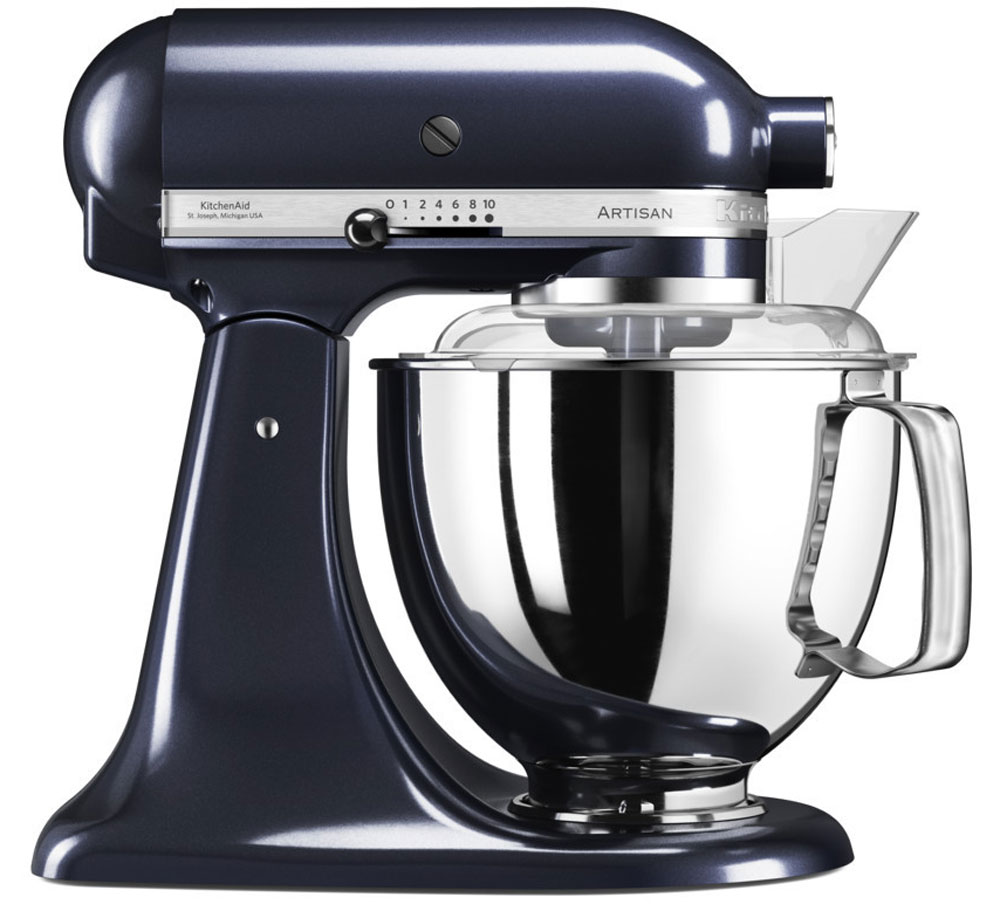 KitchenAid Artisan, Dark Blue миксер планетарный (5KSM175PSEUB)5KSM175PSEUB KitchenAid Artisan, Dark Blue миксер планетарный (5KSM175PSEUB)5KSM175PSEUBМиксер KitchenAid 5KSM175PSEUB - уникальное многофункциональное устройство, практически не имеющее аналогов на рынке техники для дома и кухни. Легендарный бренд, чья история насчитывает уже более 90 лет, завоевал сердца домохозяек благодаря своей невероятной надежности, долговечности и отменному качеству.Процесс производства миксеров KitchenAid не оставляет сомнений в долговечности этого прибора. Литые детали механизма изготовлены из высококачественной стали. Ручная сборка и тщательная подгонка частей привода обеспечивают низкий уровень шума и вибрации, являются гарантией безупречной работы прибора.Классический дизайн миксеров KitchenAid Artisan станет украшением интерьера любой кухни. Одна из отличительных особенностей этой серии - богатая цветовая гамма. На выбор покупателей предлагаются модели почти двух десятков разнообразных оттенков.Откидывающаяся головка миксера KitchenAid Artisan позволяет легко менять насадки и устанавливать чашу.Миксер имеет 10 скоростных режимов, от медленного смешивания до высокоскоростного взбивания. Базовая комплектация миксера включает: чашу объемом 4,83 л., крюк для теста, венчик для взбивания, насадку-лопатку для перемешивания, крышку для чаши (дежи) и защитный обод с воронкой для засыпания продуктов. Этого набора достаточно, чтобы миксер успешно выполнял базовые функции.В передней части привода миксера имеется еще одно гнездо для подсоединения дополнительных насадок. Они позволяют значительно расширить функции миксера, превращая его в настоящий кухонный комбайн. В дополнение к миксеру можно купить: насадку-мясорубку, насадку для наполнения колбасной оболочки, овощерезку, насадку протирку для фруктов и овощей, чашу для приготовления мороженого, насадку-мельницу, насадки для нарезки лапши и спагетти, пресс для пасты и макарон, насадку для равиоли, насадку-консервный нож, соковыжималку для цитрусовых и т.д.