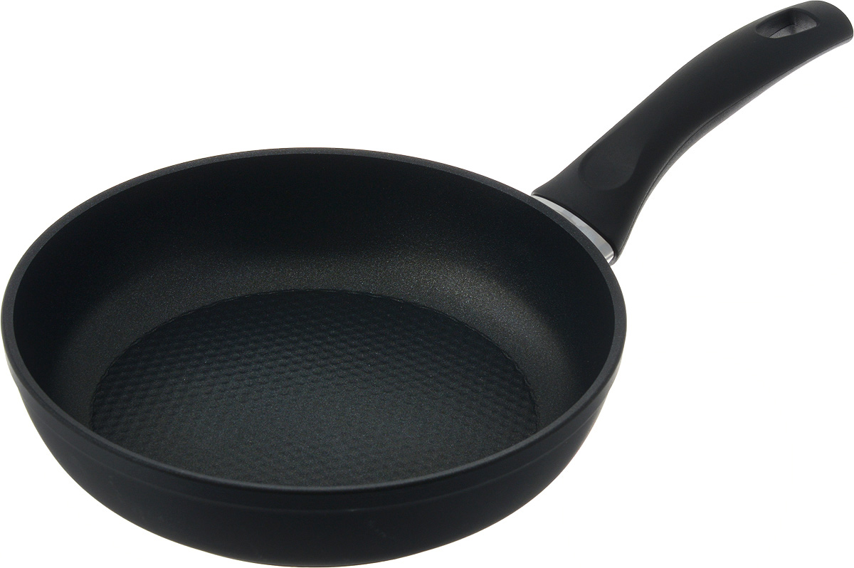 Сковорода Ballarini Cookin, с антипригарным покрытием. Диаметр 20 см9C0LC0.20 Сковорода Ballarini Cookin, с антипригарным покрытием. Диаметр 20 см9C0LC0.20Сковорода Ballarini Cookin выполнена из кованого алюминия и имеет современное внутреннееантипригарное покрытие Keravis. Это трехслойное покрытие с добавлением керамическихмикрочастиц обеспечивает отличные антипригарные свойства и длительный срок службы.Дно с каплевидной структурой равномерно распределяет тепло и препятствует деформации.Ручка не нагревается и не скользит в руке. Сковорода подходит для всех типов плит, кроме индукционных. Можно мыть в посудомоечноймашине. Диаметр сковороды (по верхнему краю): 20 см.Длина ручки: 16 см. Высота стенок: 4,5 см.