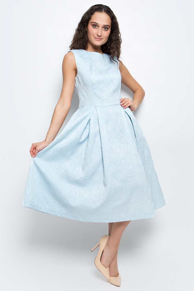 Платье Baon, цвет: голубой. B457063_Blizzard Jacquard. Размер M (46)B457063_Blizzard Jacquard Платье Baon, цвет: голубой. B457063_Blizzard Jacquard. Размер M (46)B457063_Blizzard JacquardСтильное платье Baon выполнено из высококачественного комбинированного материала с жаккардовым узором. Модель приталенного силуэта, без рукавов имеет круглый вырез горловины и пышную юбку. Платье застегивается на потайную застежку-молнию на спинке. В таком платье вы будете выглядеть женственно и элегантно.